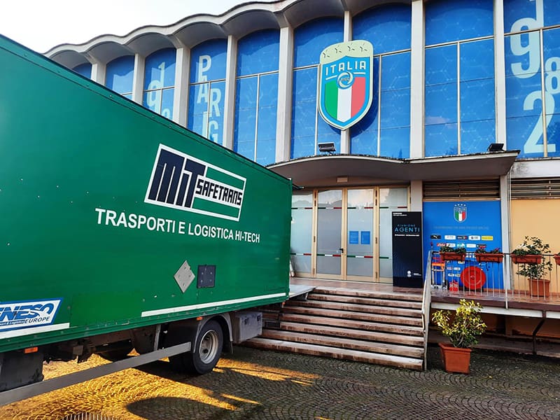 Trasporto e Logistica retail con montaggio mobili e collaudo dispositivi , MITSafetrans